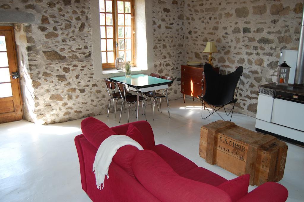 Le Mas D'En Haut Lussat Zimmer foto